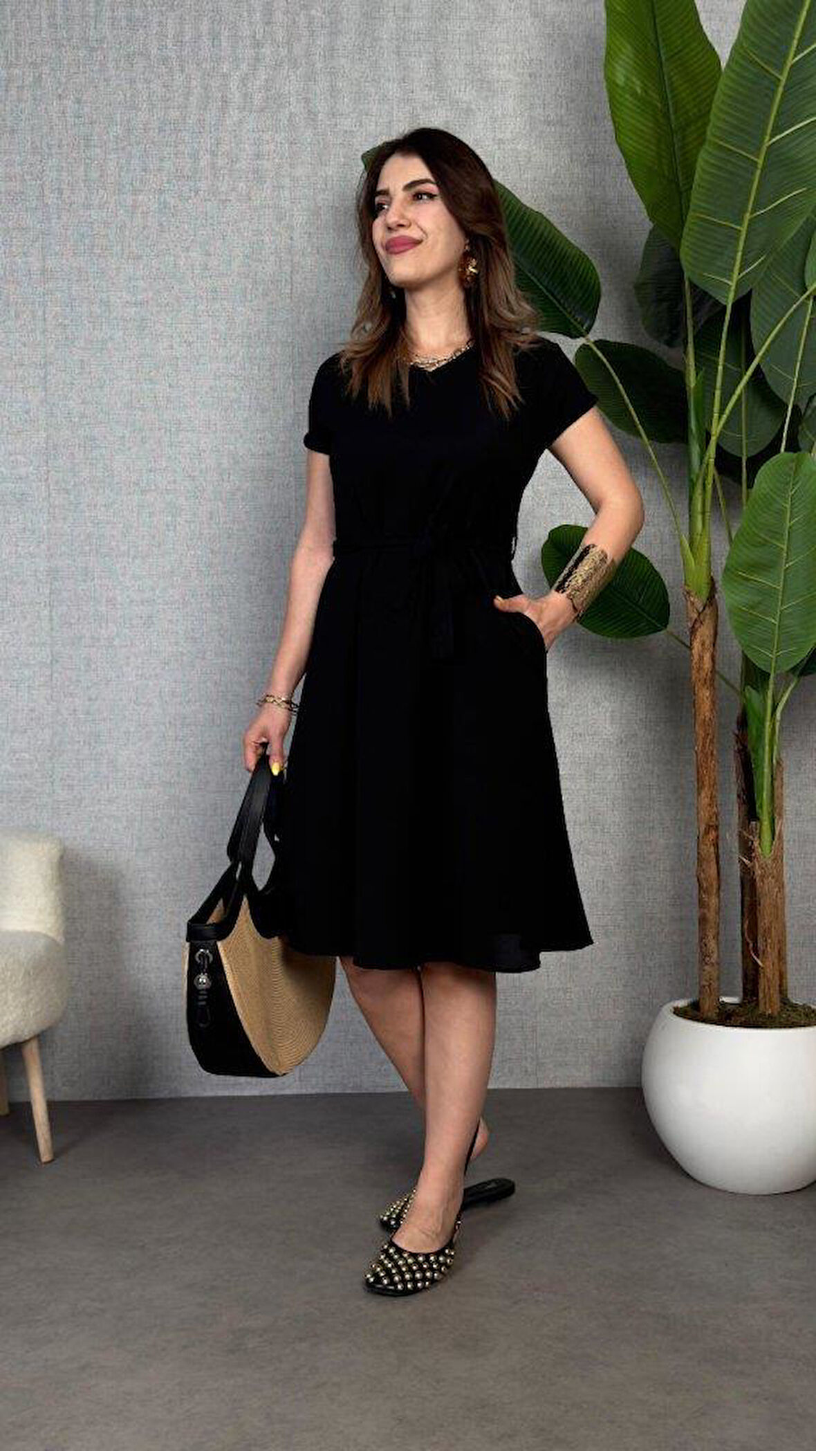 Kadın Kısa Kollu V Yakalı Beli Kuşaklı Ithal Keten Elbise