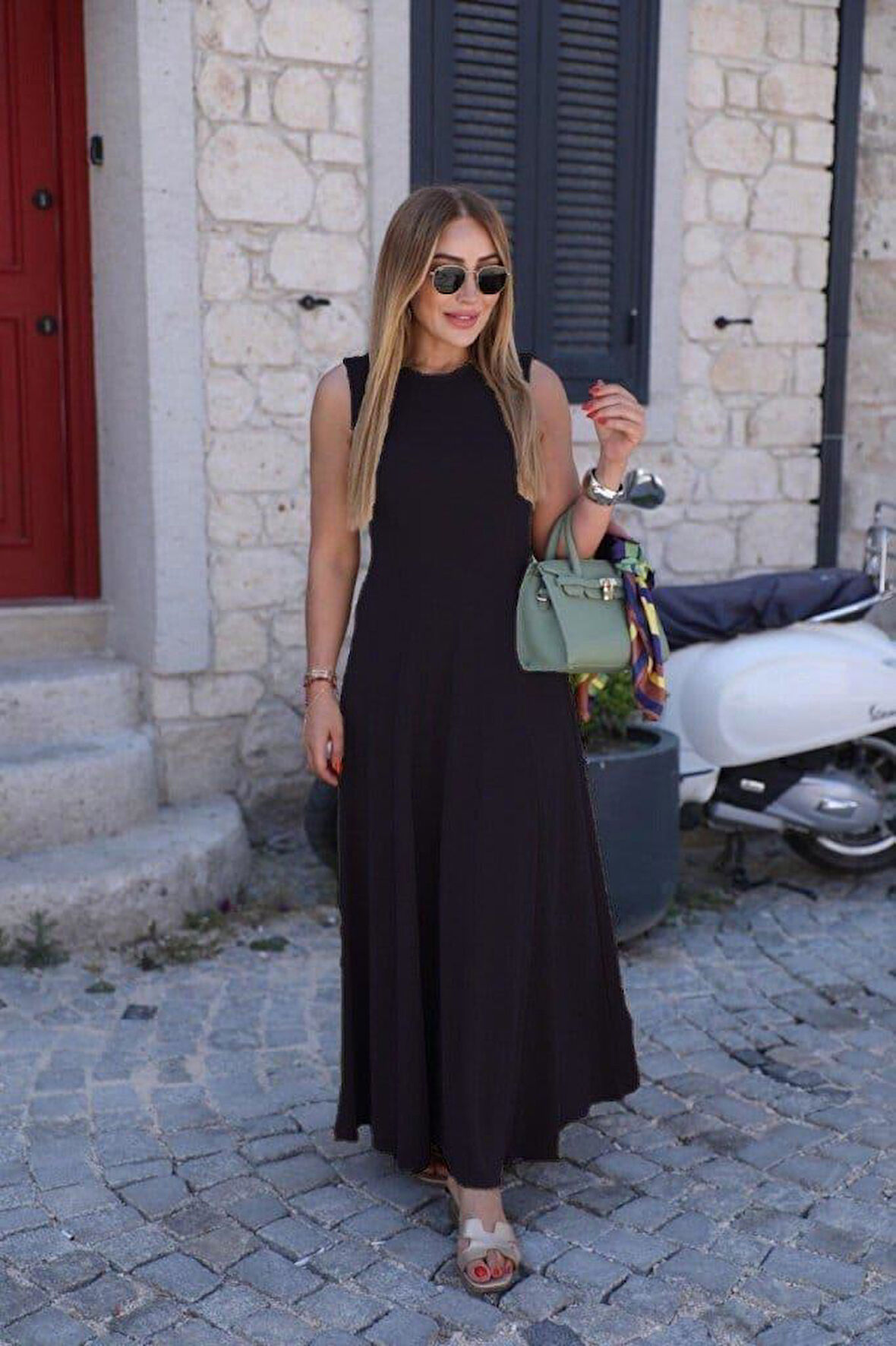 Kadın Sıfır Kollu Bisiklet Yaka Viskon Elbise