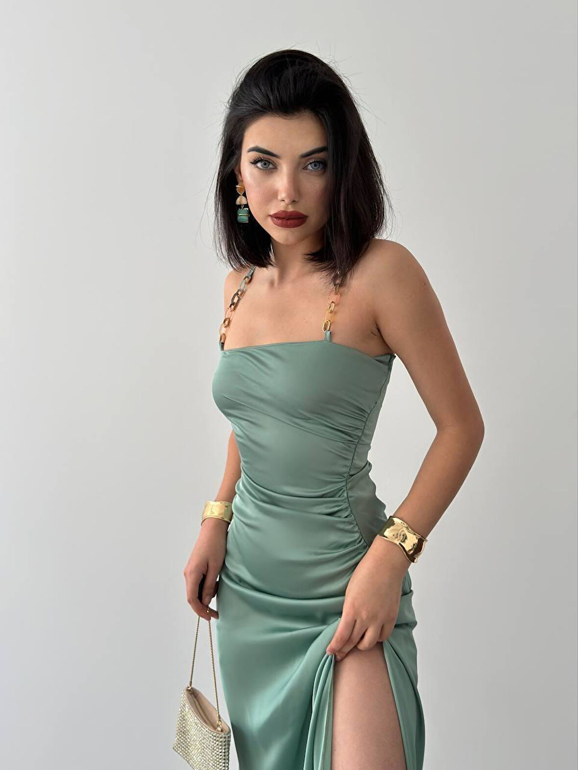 Oxpo Yırtmaç Detaylı Elbise