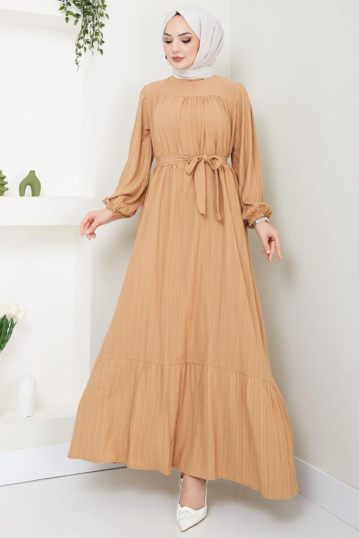 Robalı Kuşaklı Elbise Camel HM2451