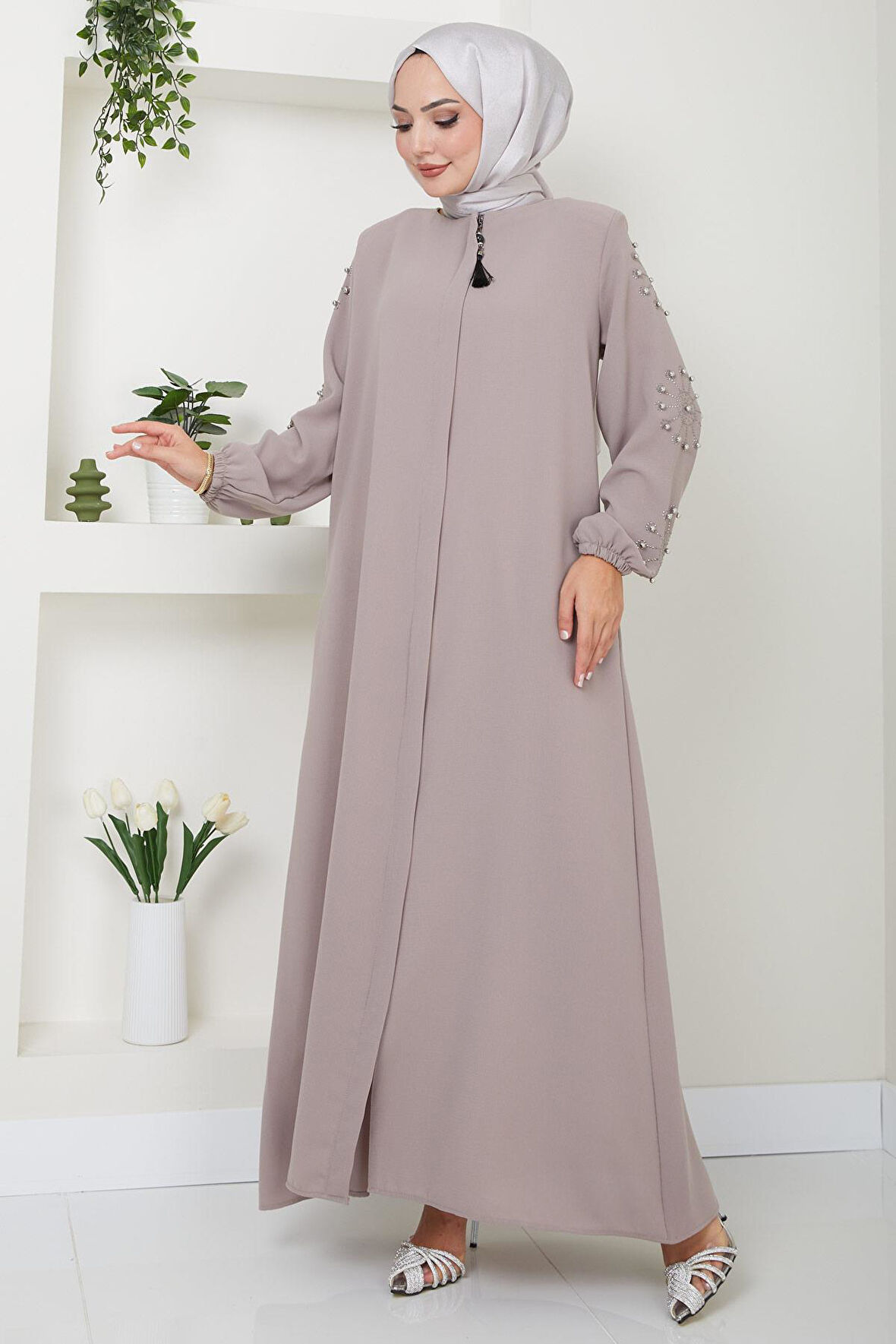 Kolu Taşlı ve İncili Ferace Bej HM2494