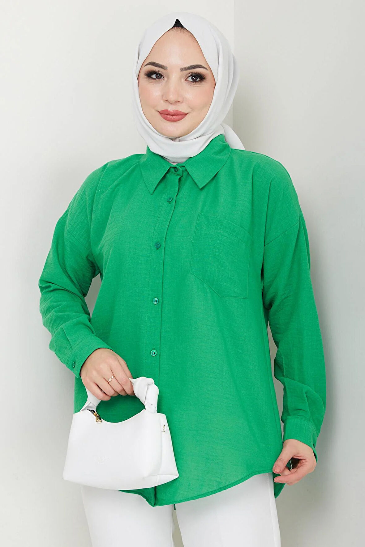 Tek Cepli Uzun Kol Oversize Keten Gömlek Yeşil HM2651