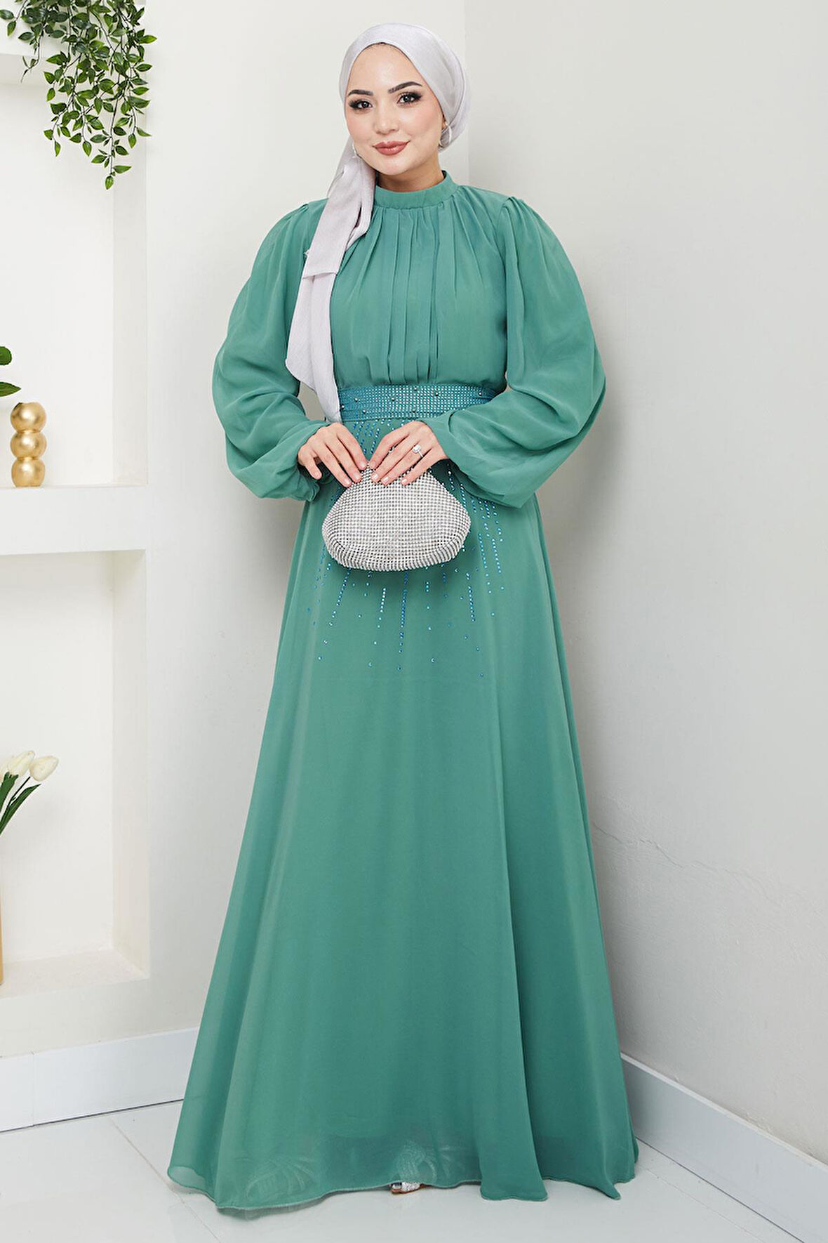 Kuşağı Taşlı Şifon Abiye Elbise Mint HM2668