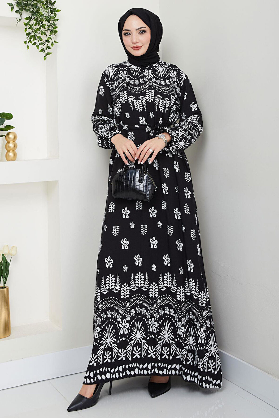 Nevra Desenli Yazlık Viskon Elbise Beyaz HM2678