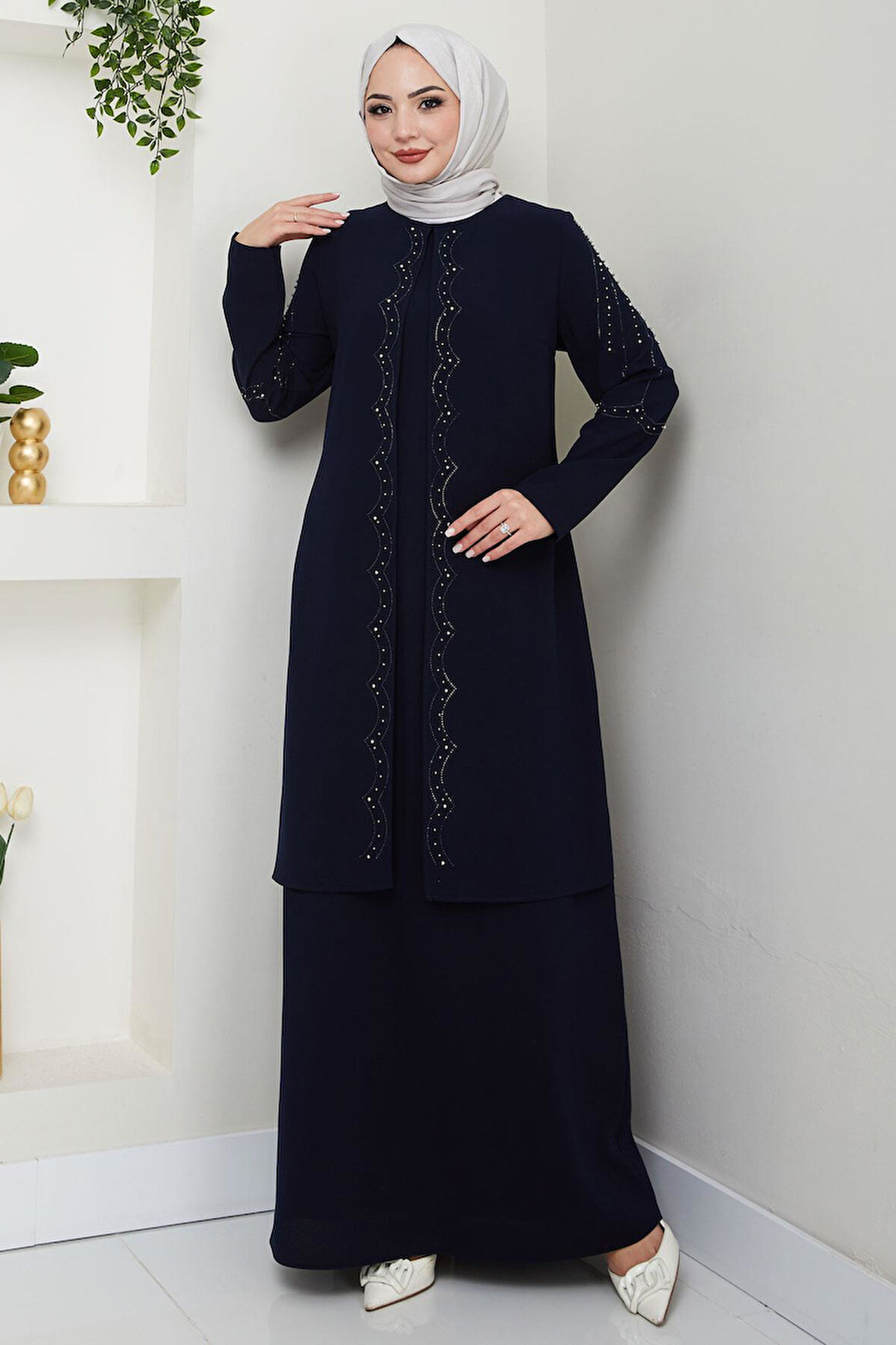 Büyük Beden Boncuklu Taşlı Anne Elbisesi Lacivert HM2693