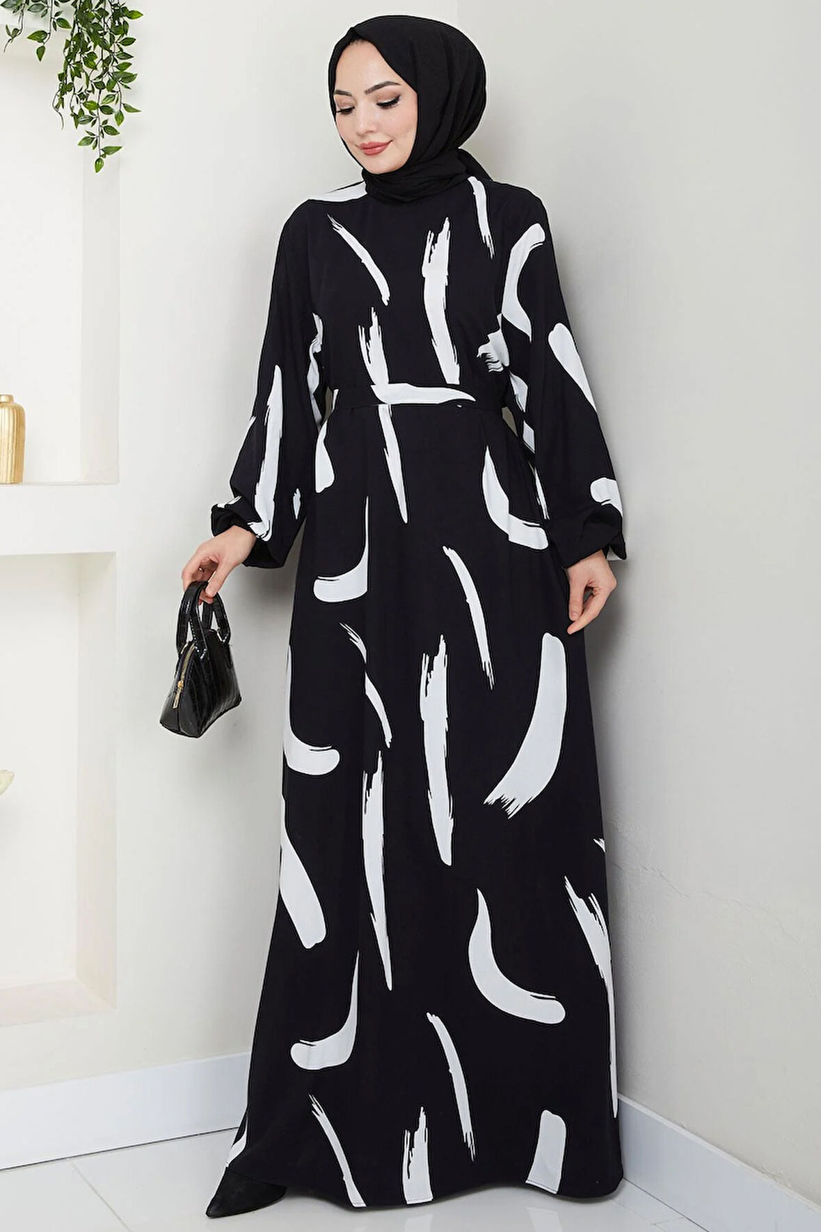 Fırça Desenli Yazlık Viskon Elbise Siyah HM2730