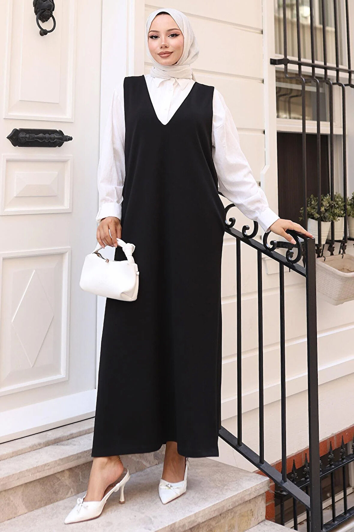 V Yaka Cepli Örme Jile Elbise Siyah HM2754