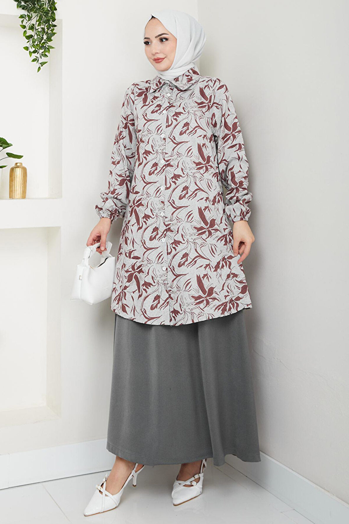 Çiçek Desenli Etekli Takım Kahverengi HM2739