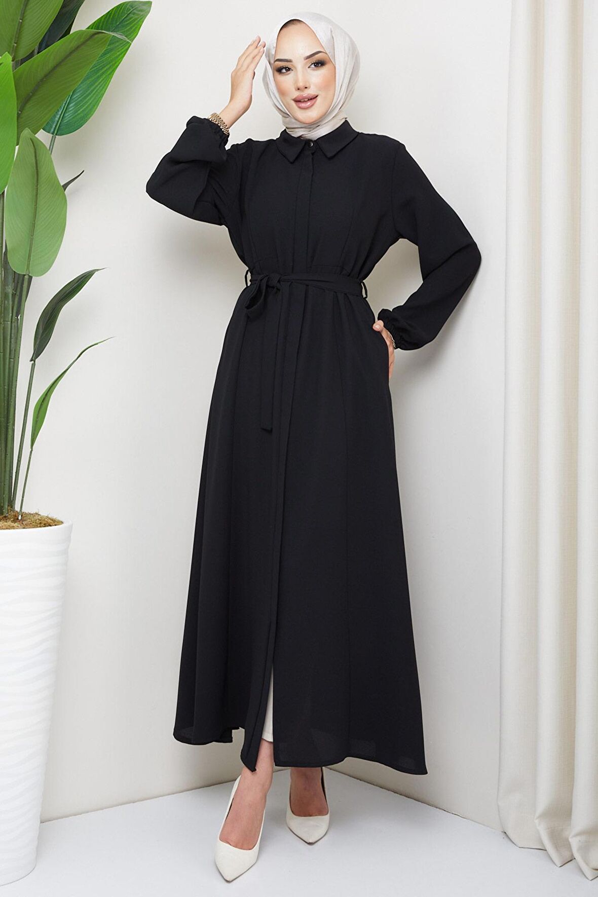 Gömlek Yaka Kuşaklı Ferace Siyah HM2253