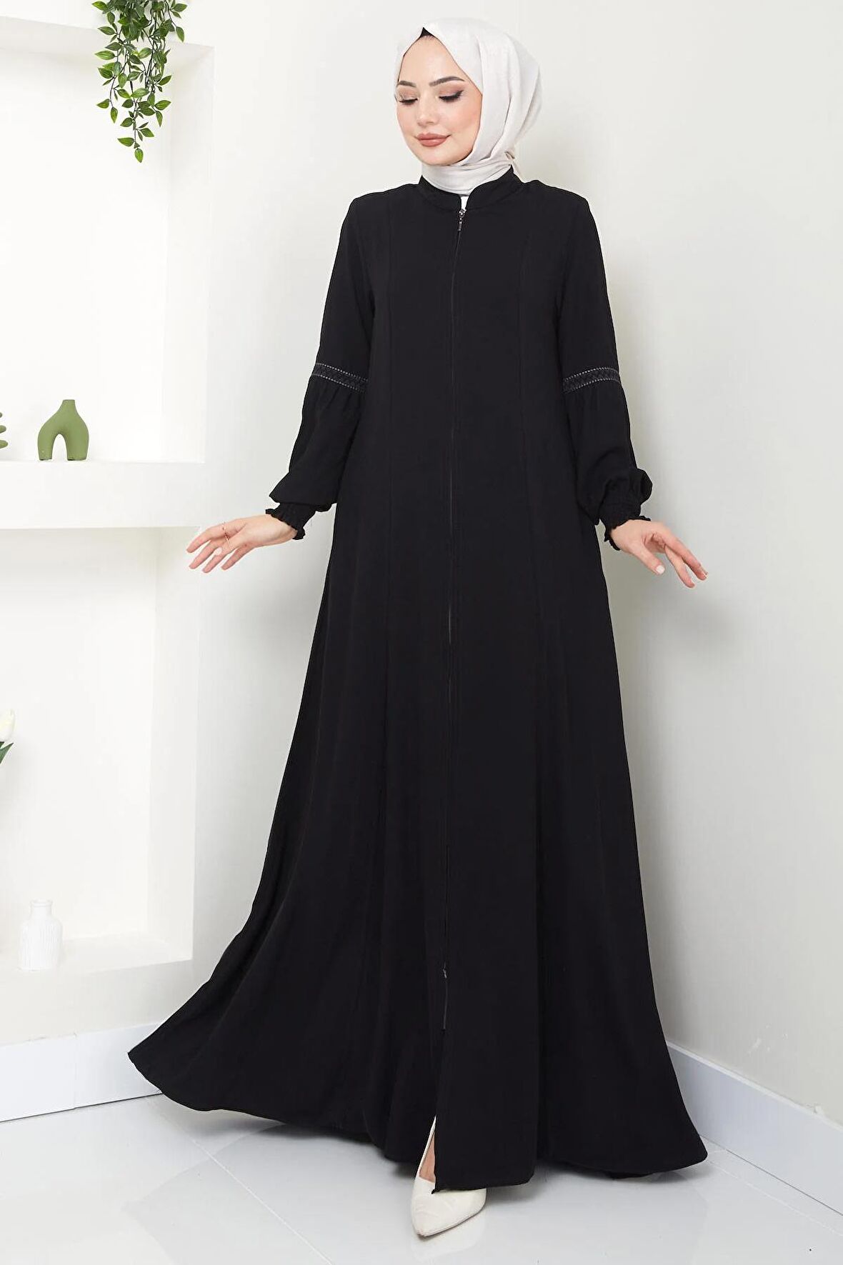 Kolu Nakışlı Ferace Siyah HM2412