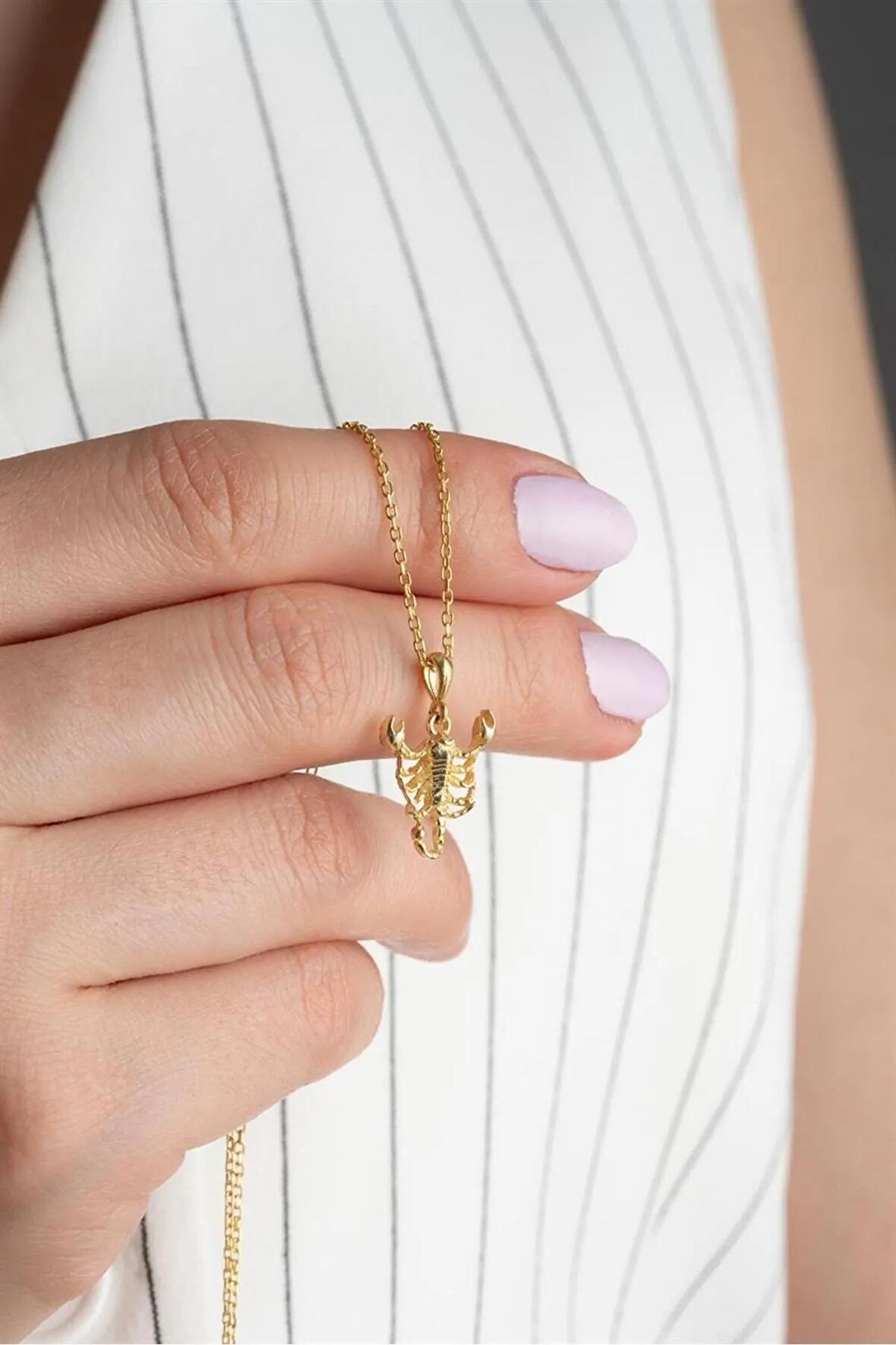 925 Ayar Gold Akrep Gümüş Kolye