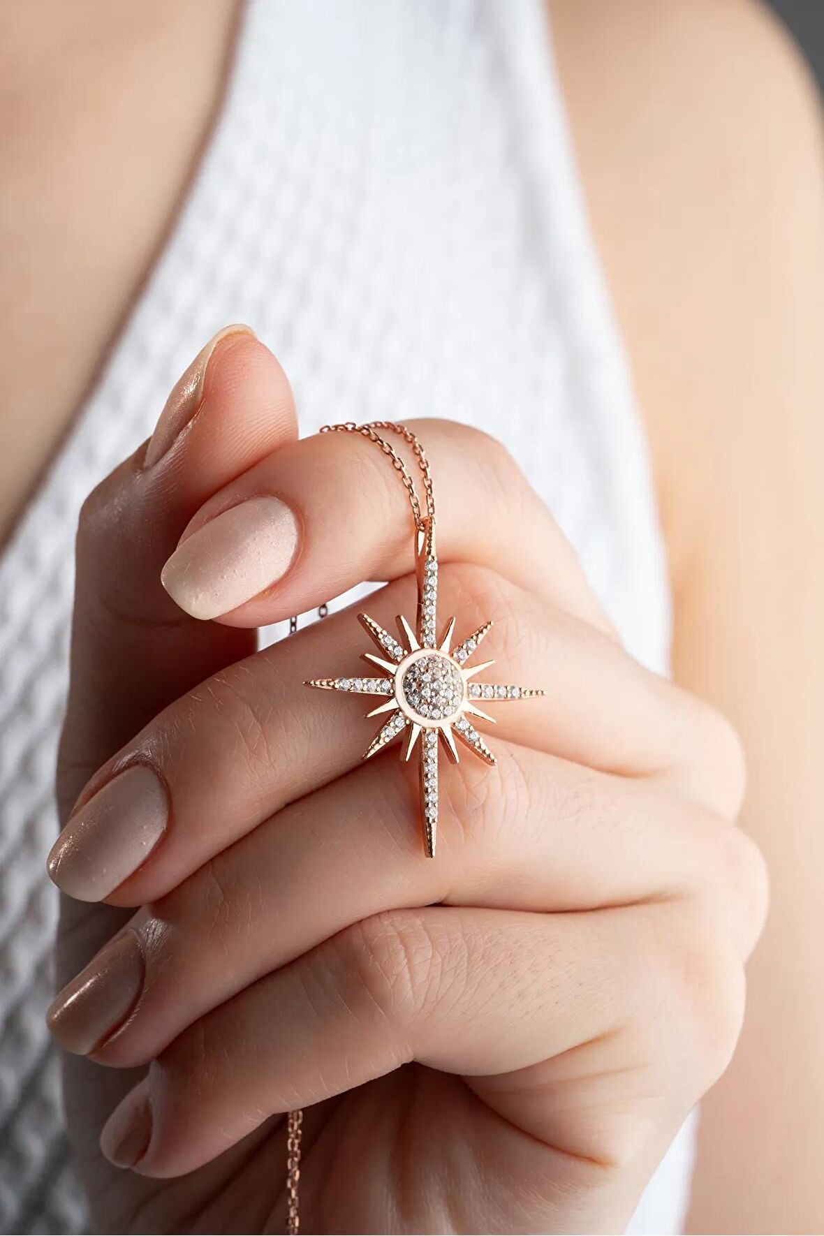 925 Ayar Gümüş Rose Zirkon Taşlı Kutup Yıldızı Kolye