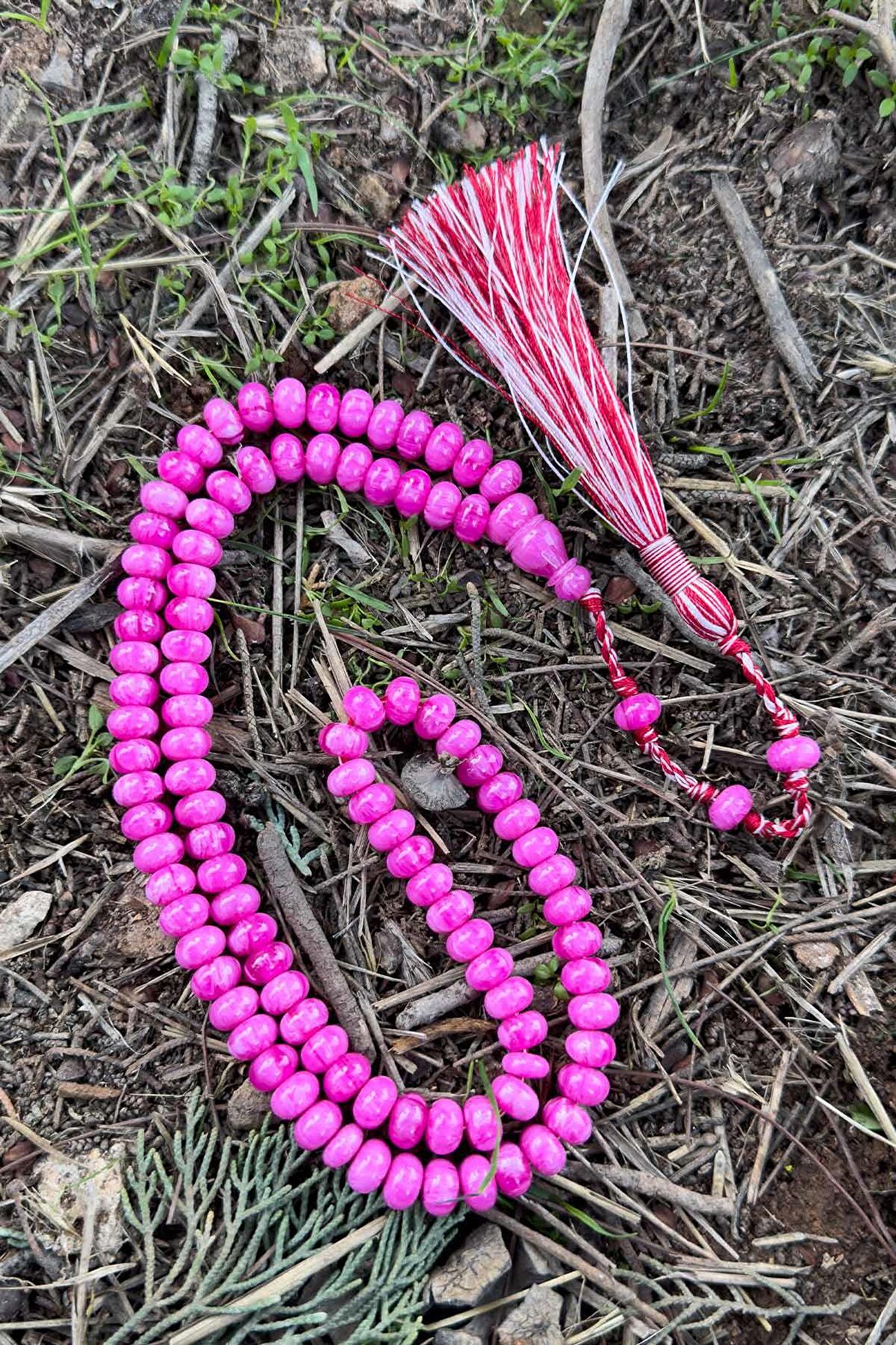 Pembe Tonda Özel Tasarım 99'luk Sıkma Kehribar Tesbihimiz