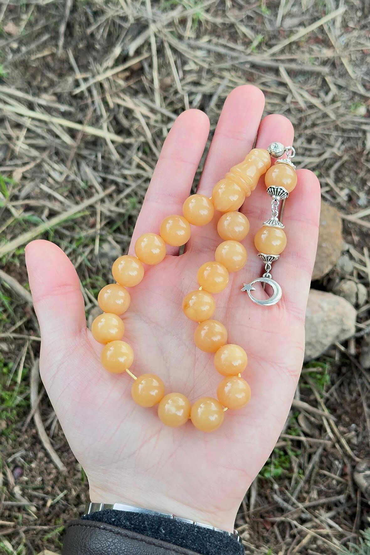 Krem Renk 17'lik Sıkma Kehribar Tesbih