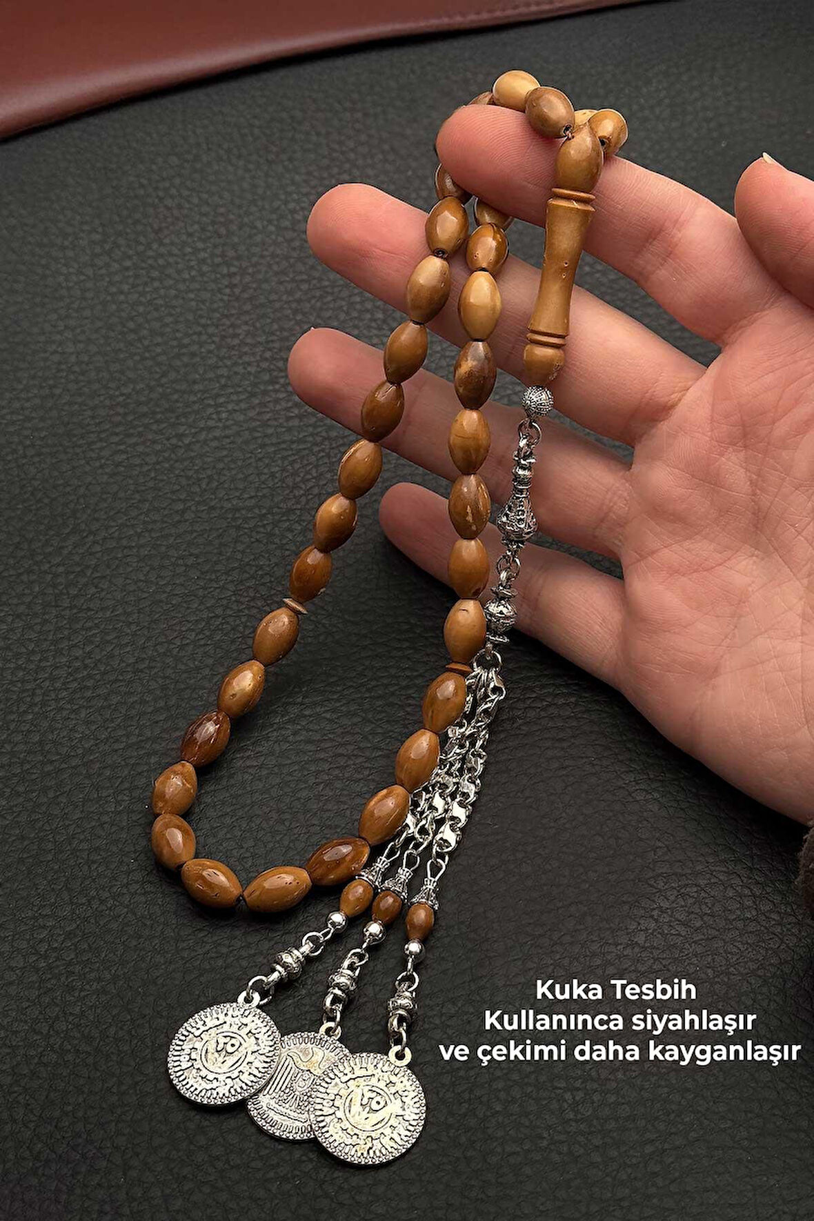 Kullanınca Siyahlaşan Kınasız Kuka Metal Püsküllü