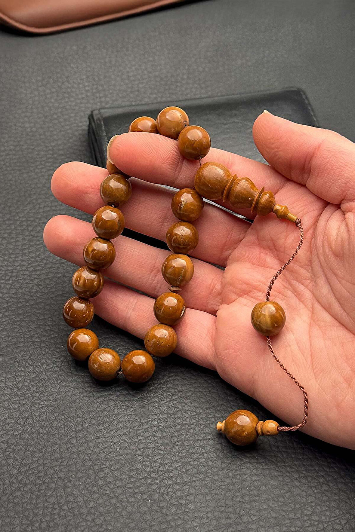 12 MM Küre 17'lik Kuka Tesbih