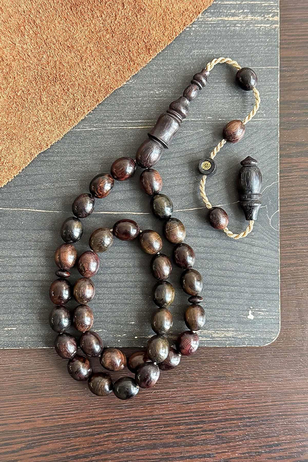 Hafif Yapılı İri Boy Özel Seri İşçilik Hint Gül Ağacı Tesbih
