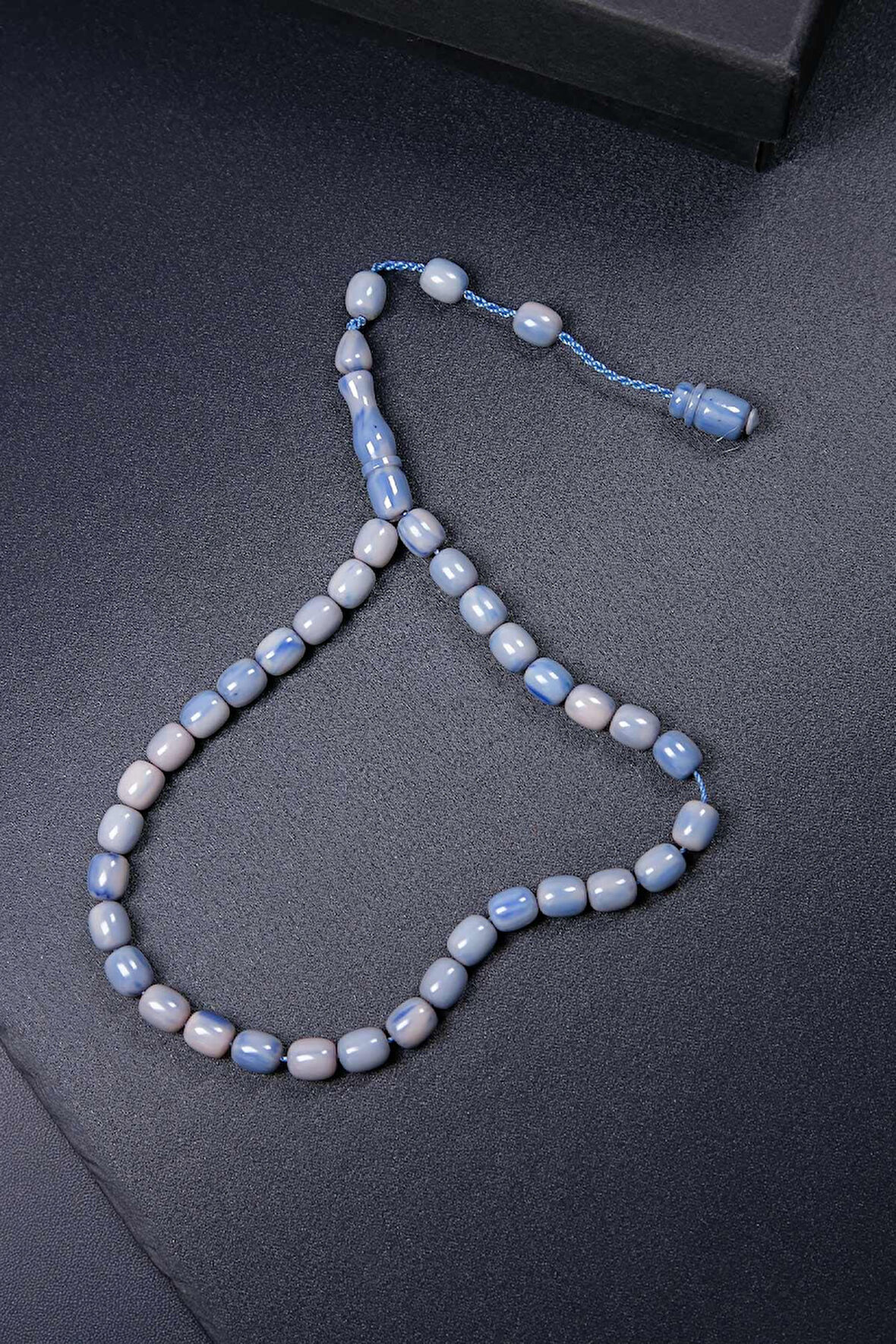 Bilek Boy Mavi Güzel Çekimli Sıkma Kehribar Tesbih