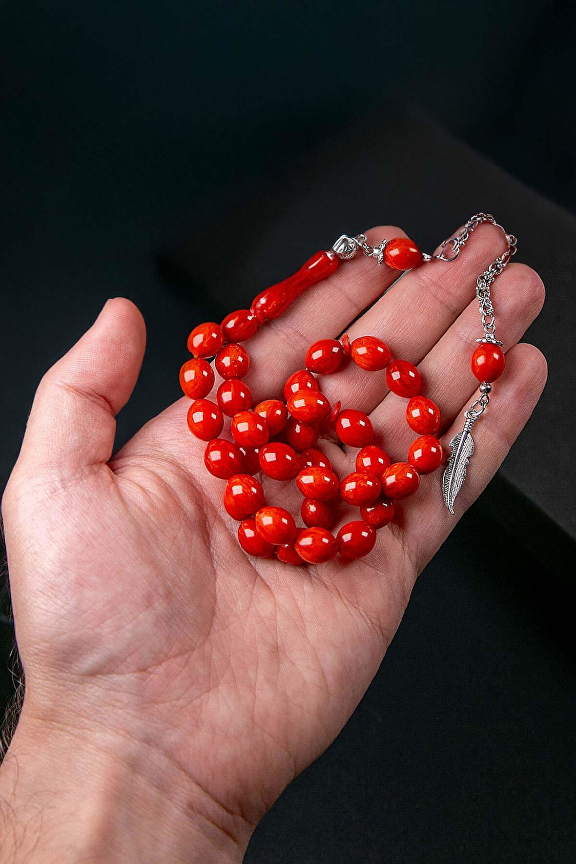 Damarlı Kımızı Tonlarda Sıkma Kehribar Tesbih