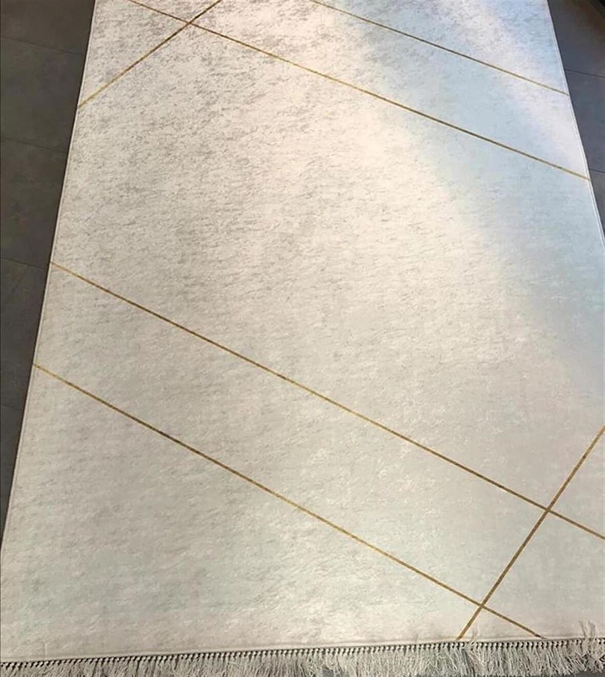 Hitit Kesme Yolluk Halısı Modern 100x600 Lidya Lüx GK110 Altın