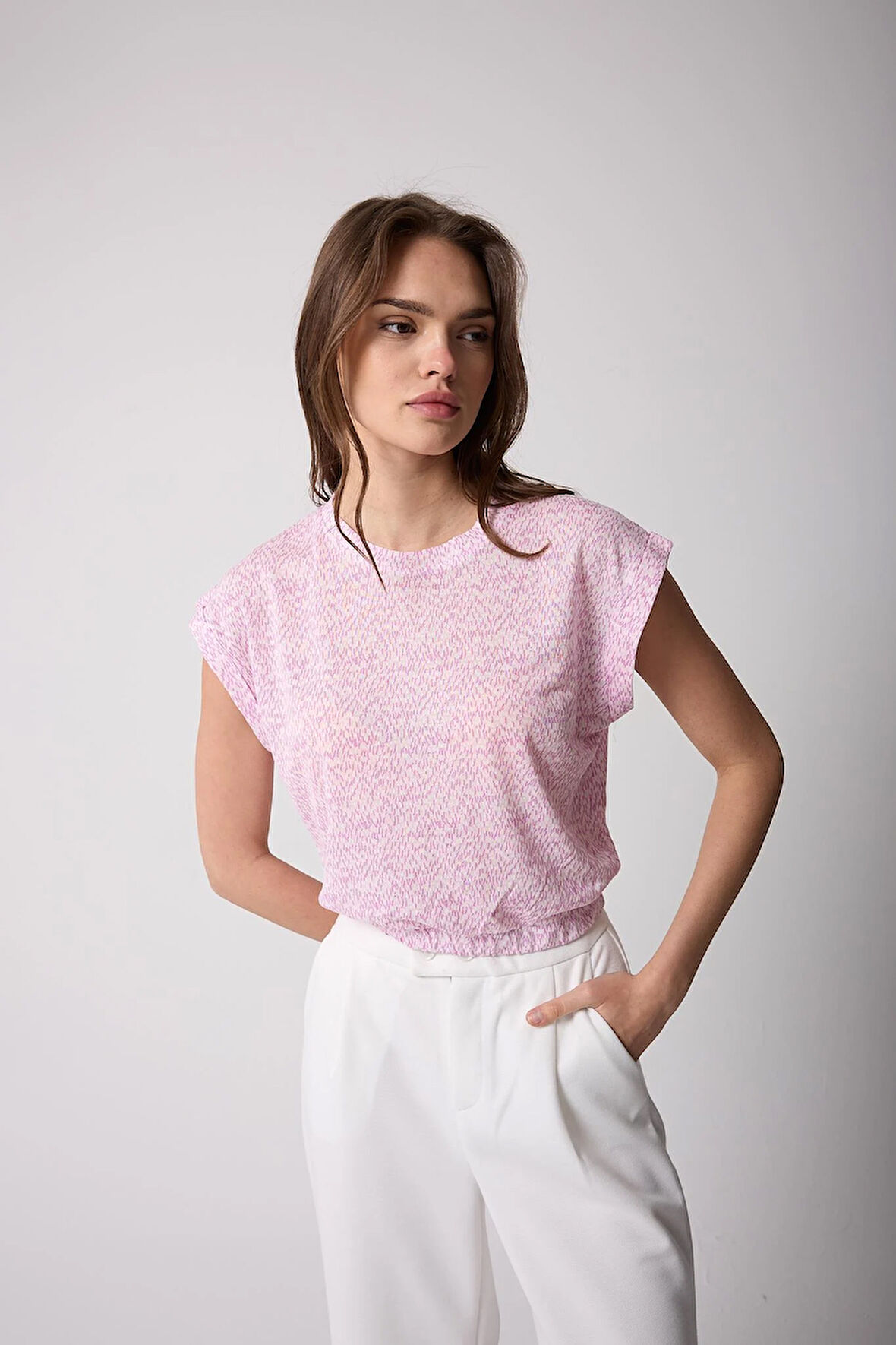 Kadın T-Shirt Beli Lastikli Duble Kol Bisiklet Yaka Desenli Pembe Basic - 2501