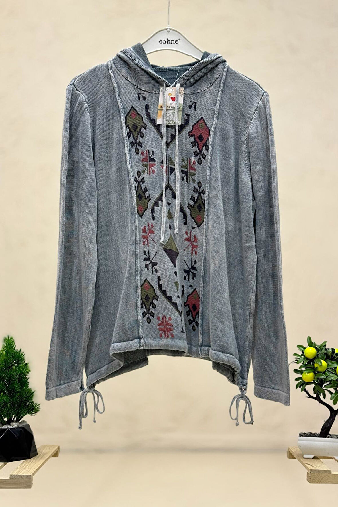 Kapşonlu Kilim Desen Yan İpli Oversize Kazak