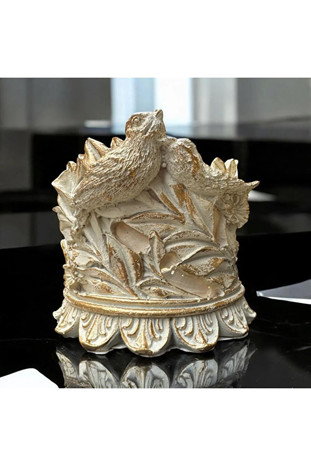 Dekoratif Polyester Kuşlu Şamdan Mumluk Krem Eskitme 11X11X10 cm