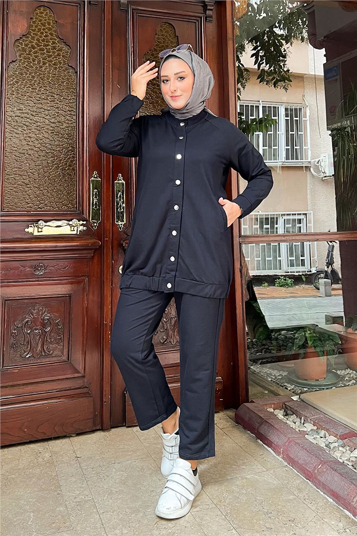 Çıtçıtlı Yandan Cepli İkili Sade Basic Eşofman Spor Takımı - 12009.015 - Lacivert