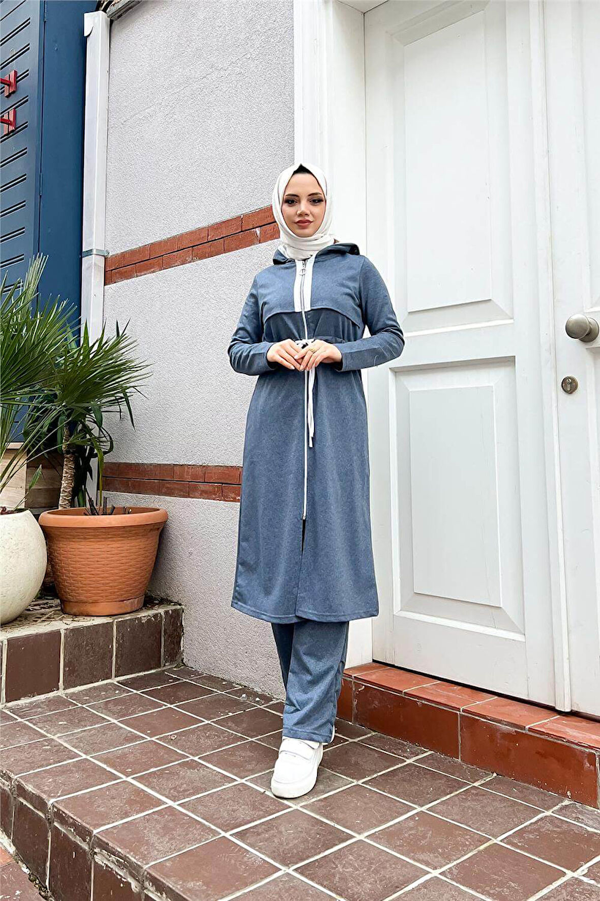 Kapşonlu Fermuarlı Belden Beyaz Bağcıklı Sade Basic İkili Spor Takımı - 03074.006 - İndigo