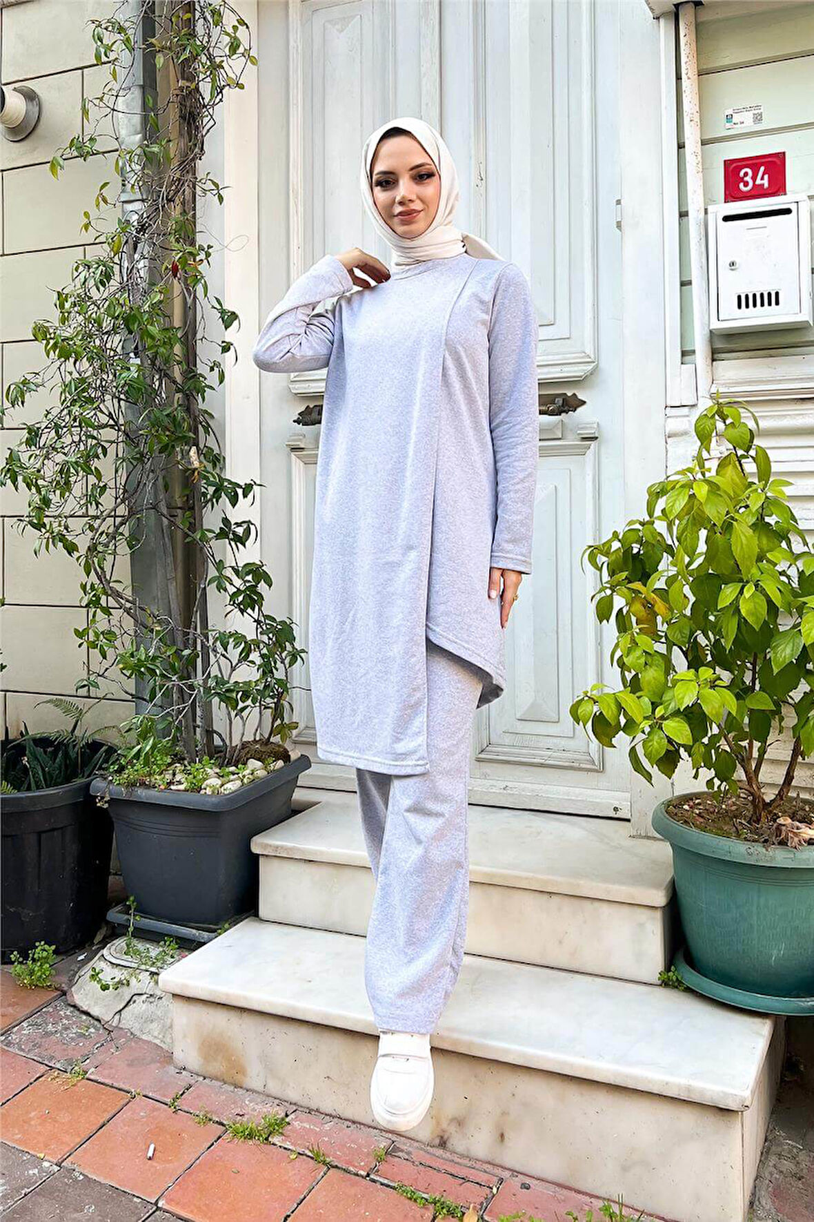 Kruvaze Bisiklet Yaka Sade Basic Tunik Panolon İkili Takım - 03076.008 - Gri