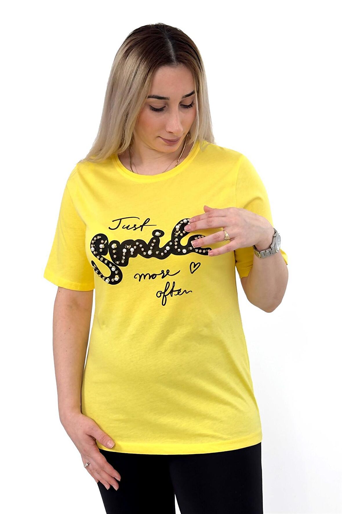 Kısa Kollu Smile Baskılı Boncuk Detaylı Bisiklet Yaka Sarı Tshirt