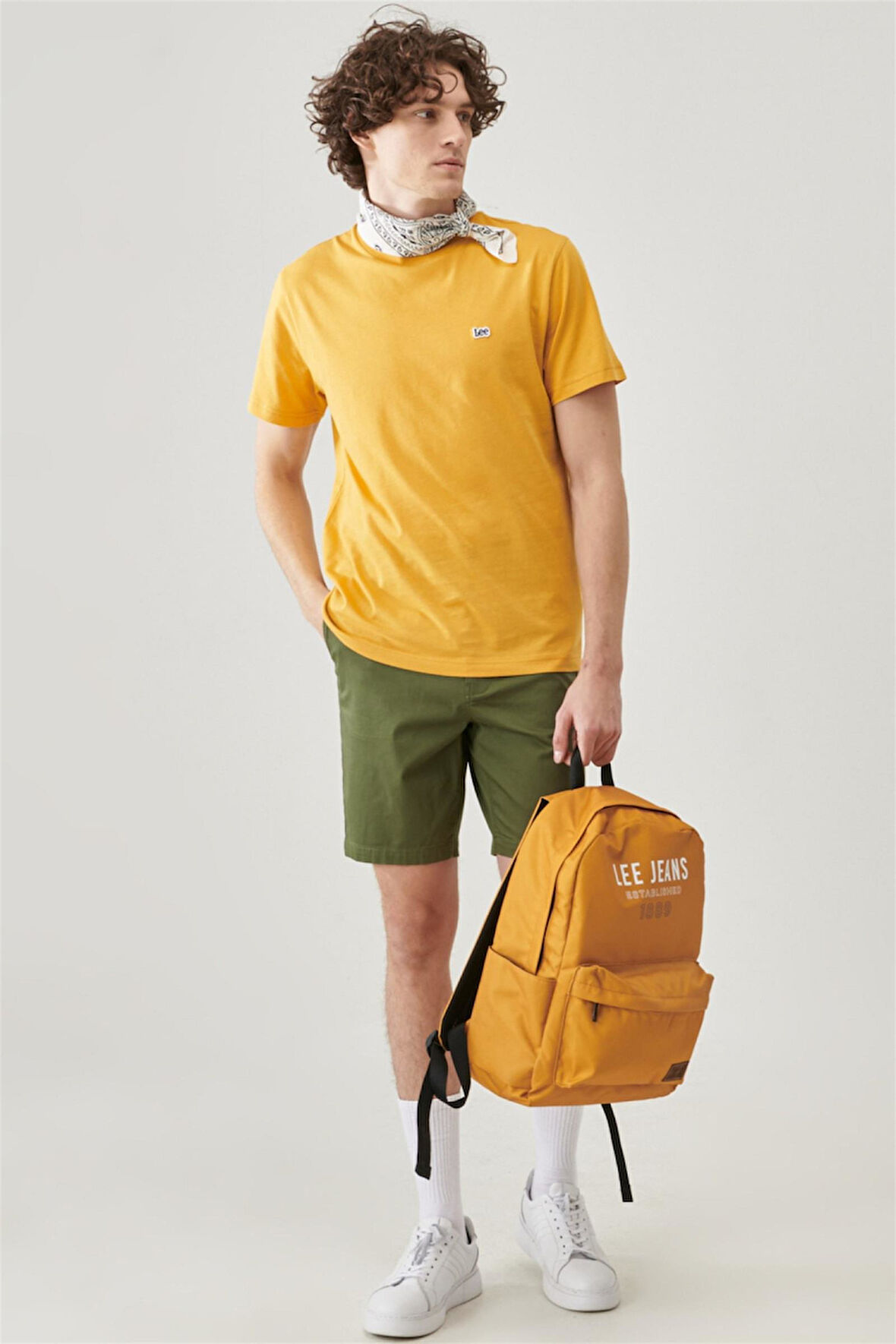 Lightweight SS Small Logo Crew Neck Bisiklet Yaka T-shirt Yellow