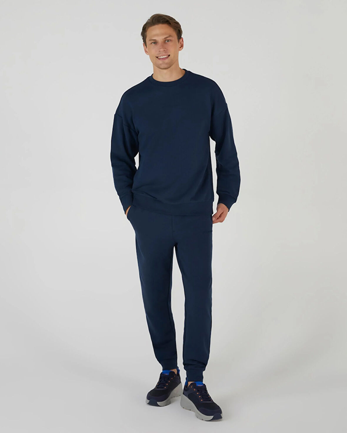 Skechers M Essential Jogger Sweatpant Lacivert