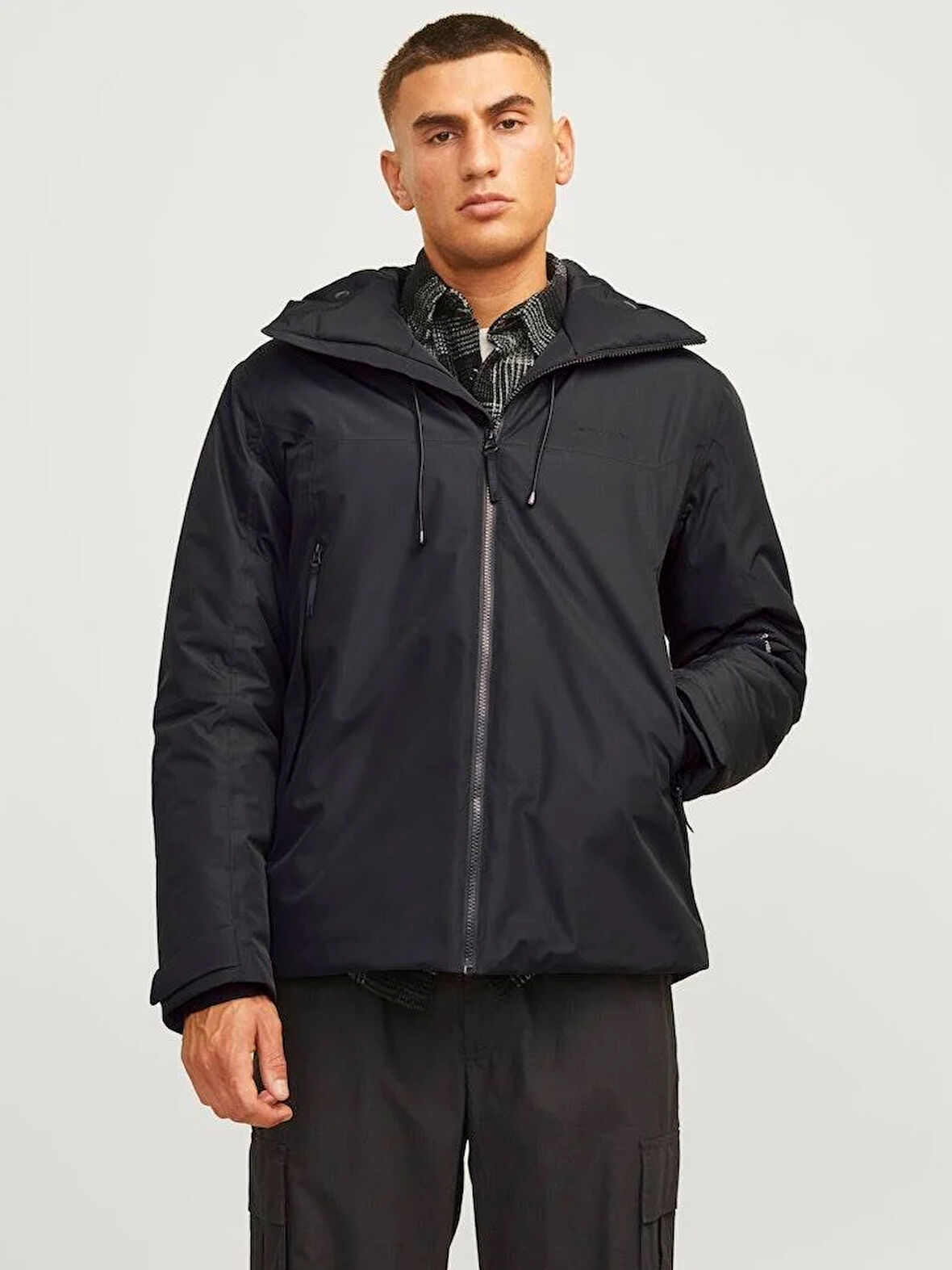 JCOSUMMIT PADDED SHELL JACKET SN Black