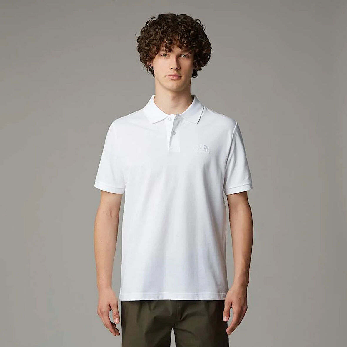 M ESSENTIAL REGULAR POLO White