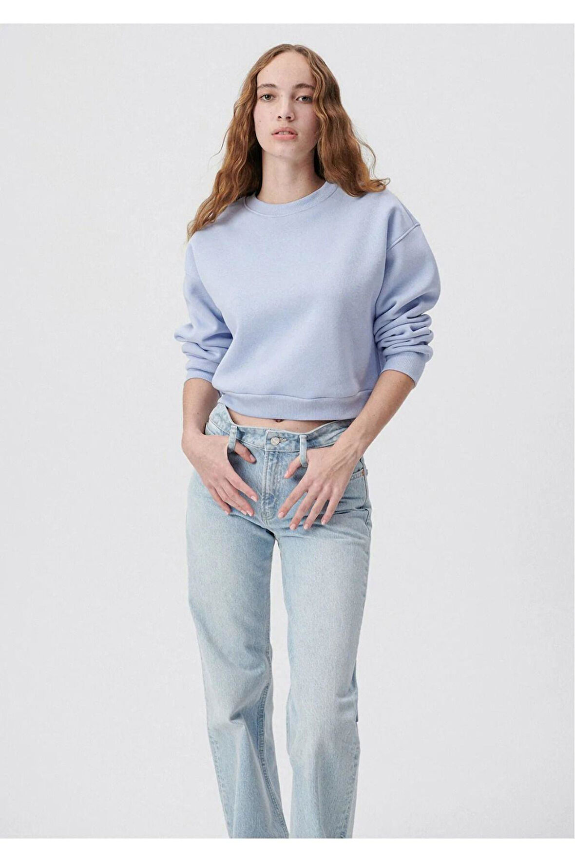 Kadın %100 Pamuk Açık Mavi Ultra Kalite Diagonel Şardonsuz 3 iplik Bisiklet Yaka Basic Sweatshirt