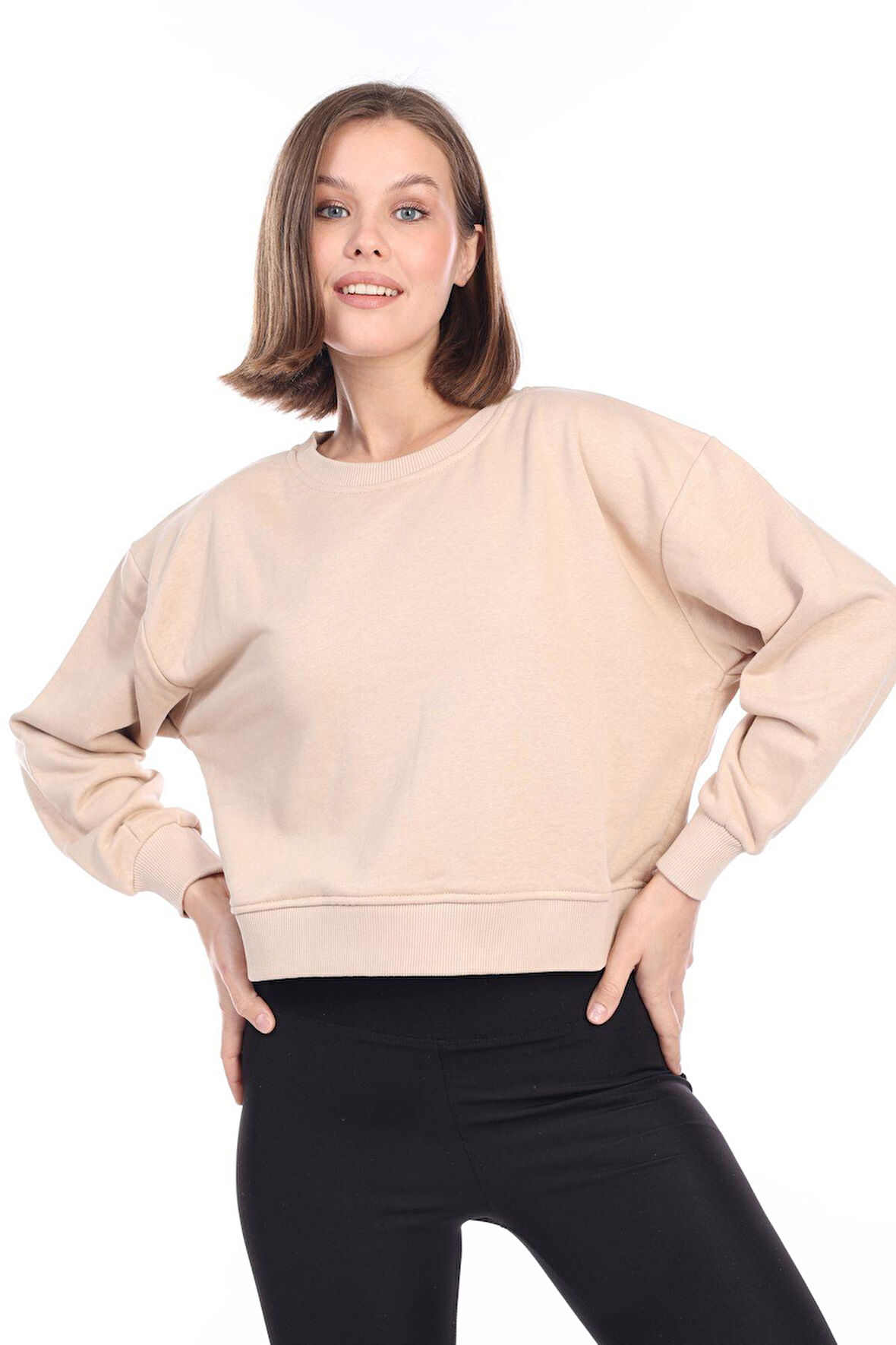 Kadın %100 Pamuk Bej Ultra Kalite Diagonel Şardonsuz 3 iplik Bisiklet Yaka Basic Sweatshirt