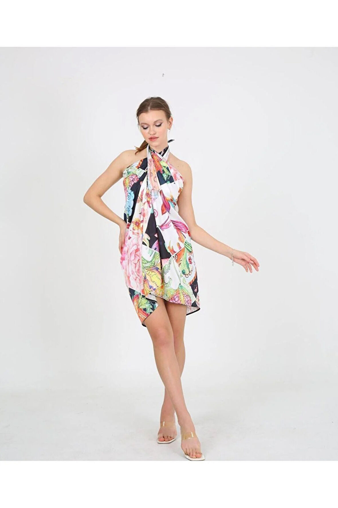 Yüksek Kalite Dijital Baskı Karışık Desen Plaj Pareo Iç Göstermeyen Parlak Kumaş-95cm*145cm