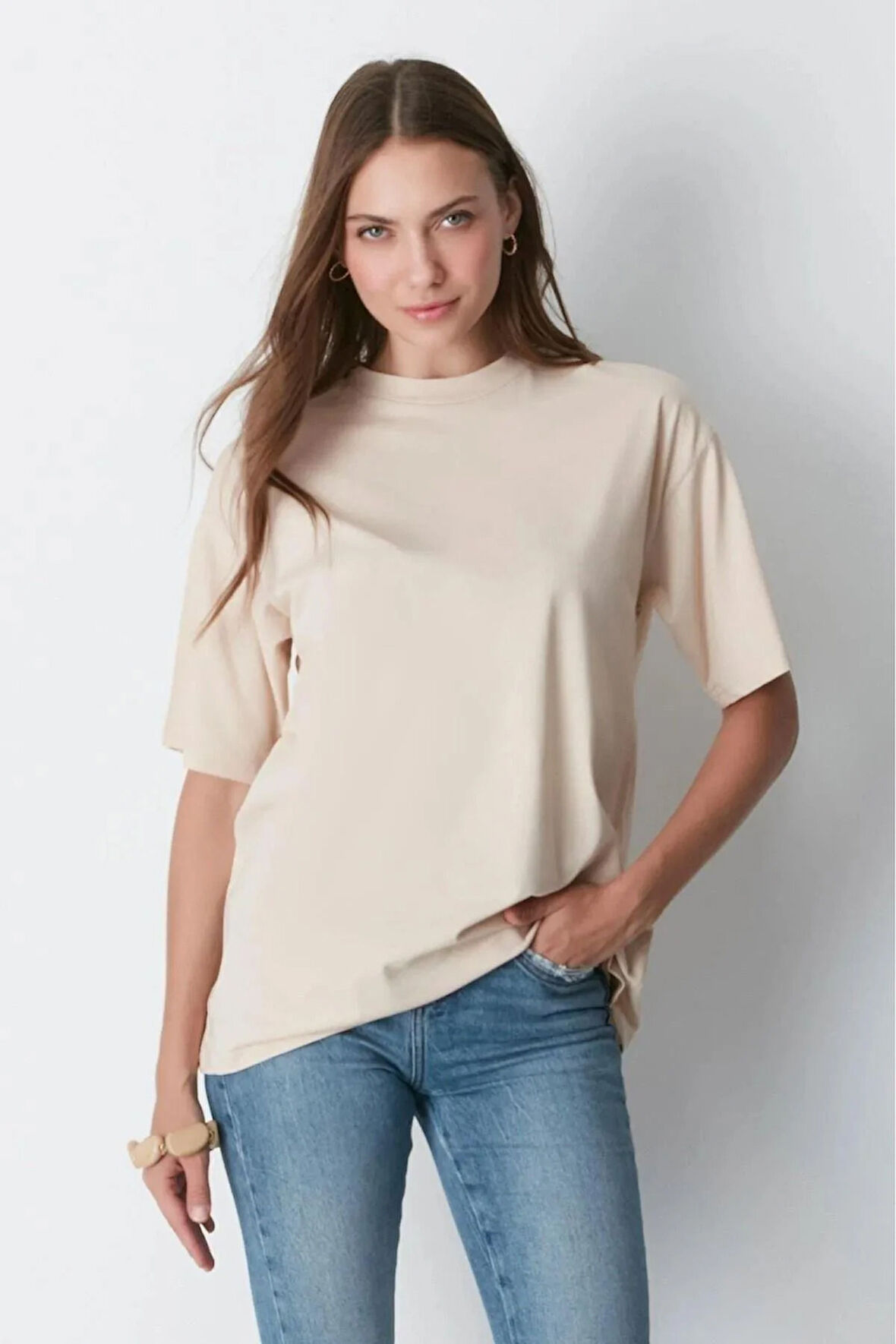 Süper Kalite Kadın %100 Pamuk Bej Bisiklet Yaka Oversize Boyfriend T-shirt