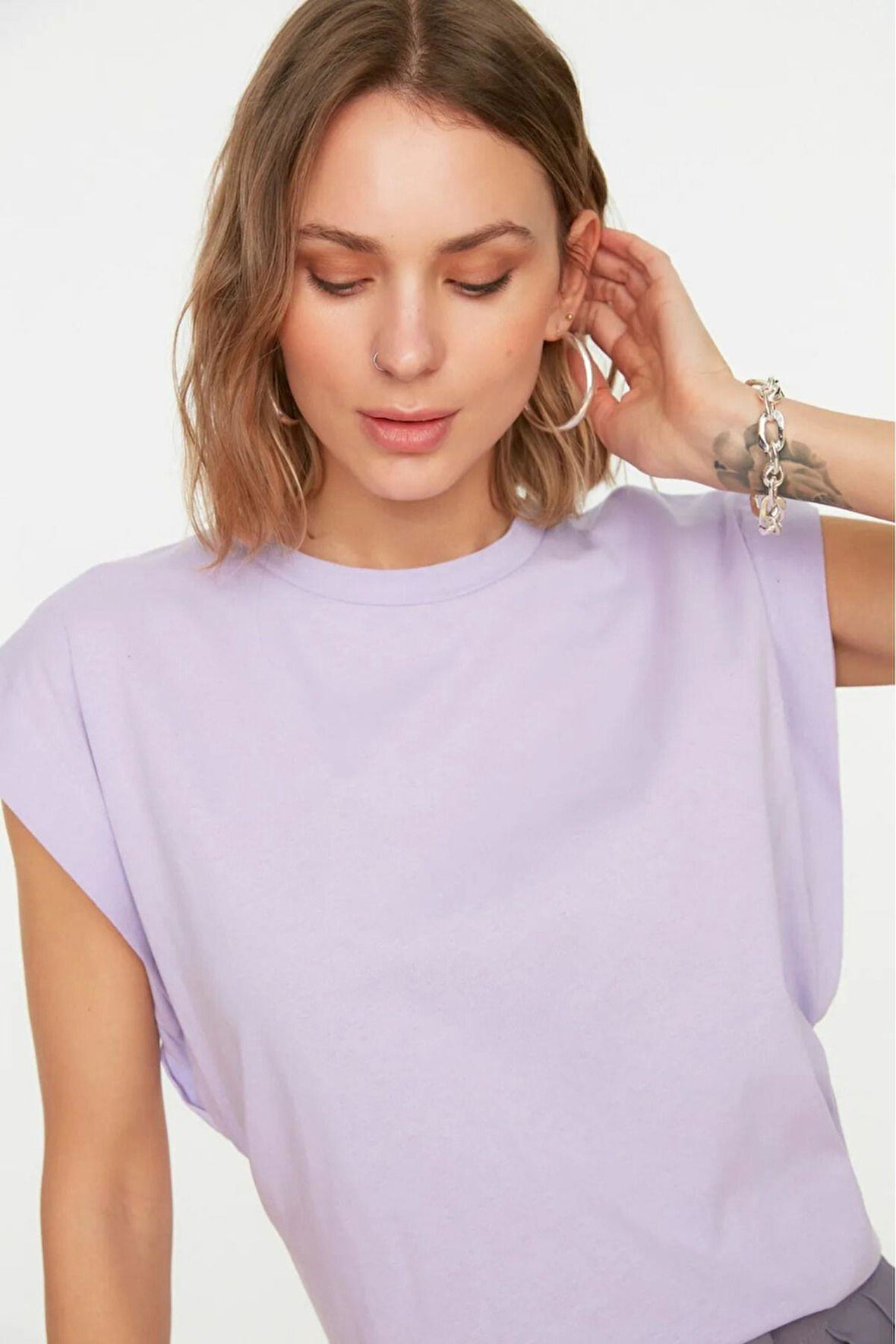 %100 Pamuk Kadın Lila Vatka Görünümlü Koltuk Altı Parçalı Yarasa Bisiklet Yaka Tişört