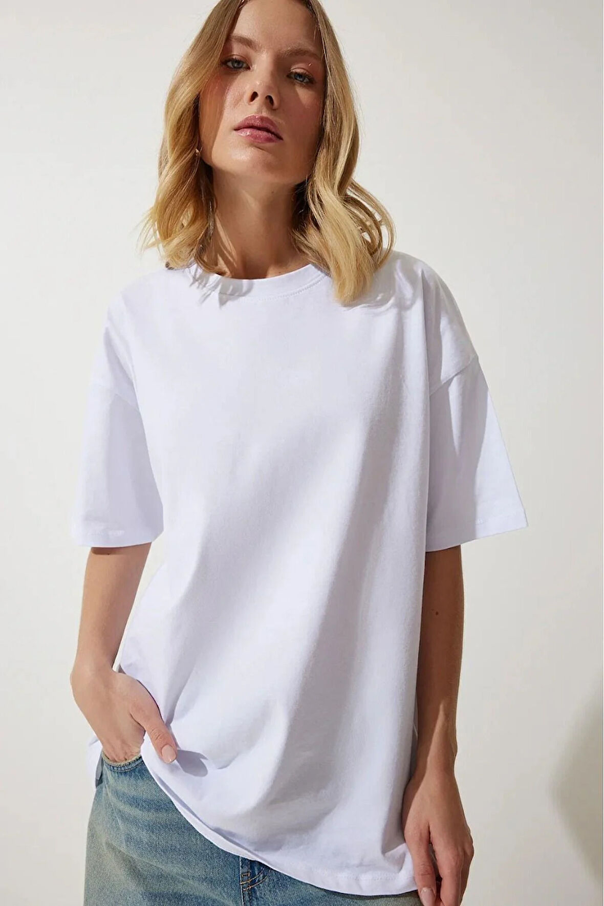 Süper Kalite Kadın %100 Pamuk Beyaz Bisiklet Yaka Oversize Boyfriend T-shirt