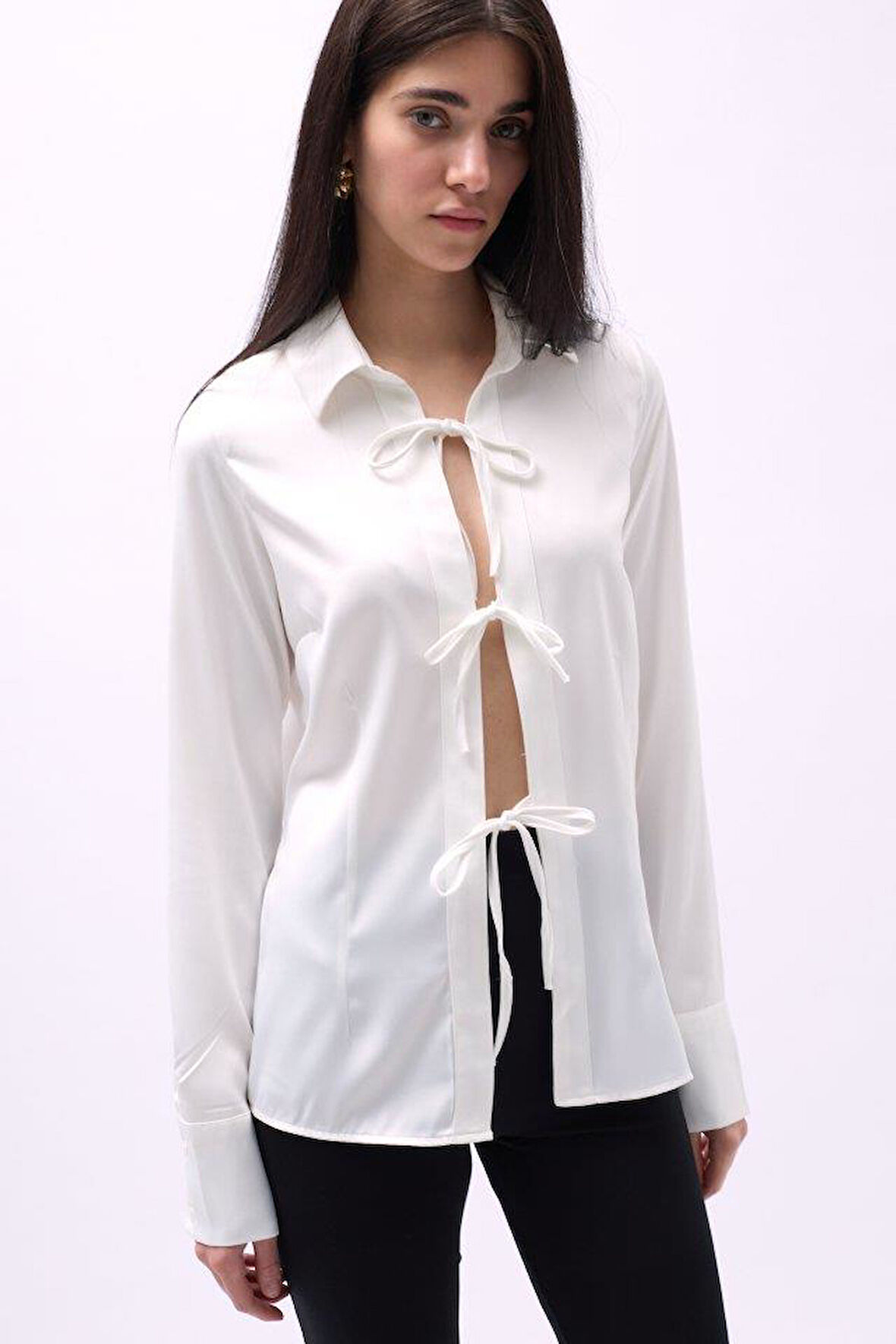 Bağlama Detay Saten Gömlek