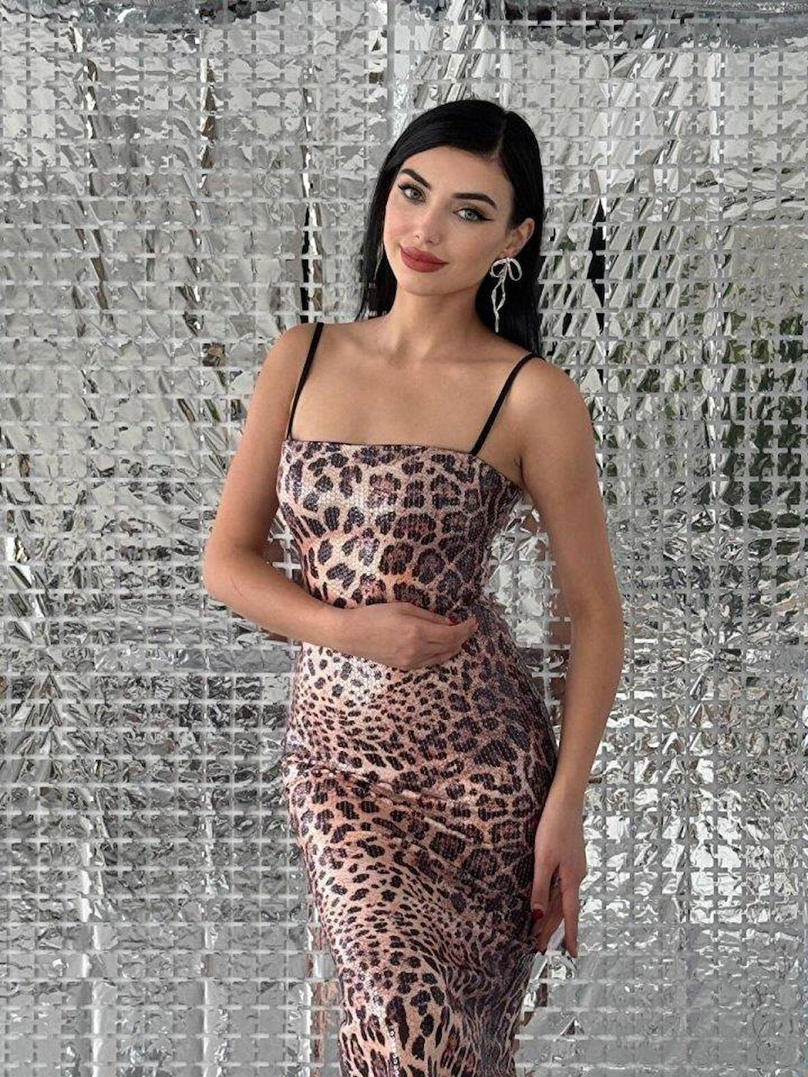 Kisha İp Askılı Elbise