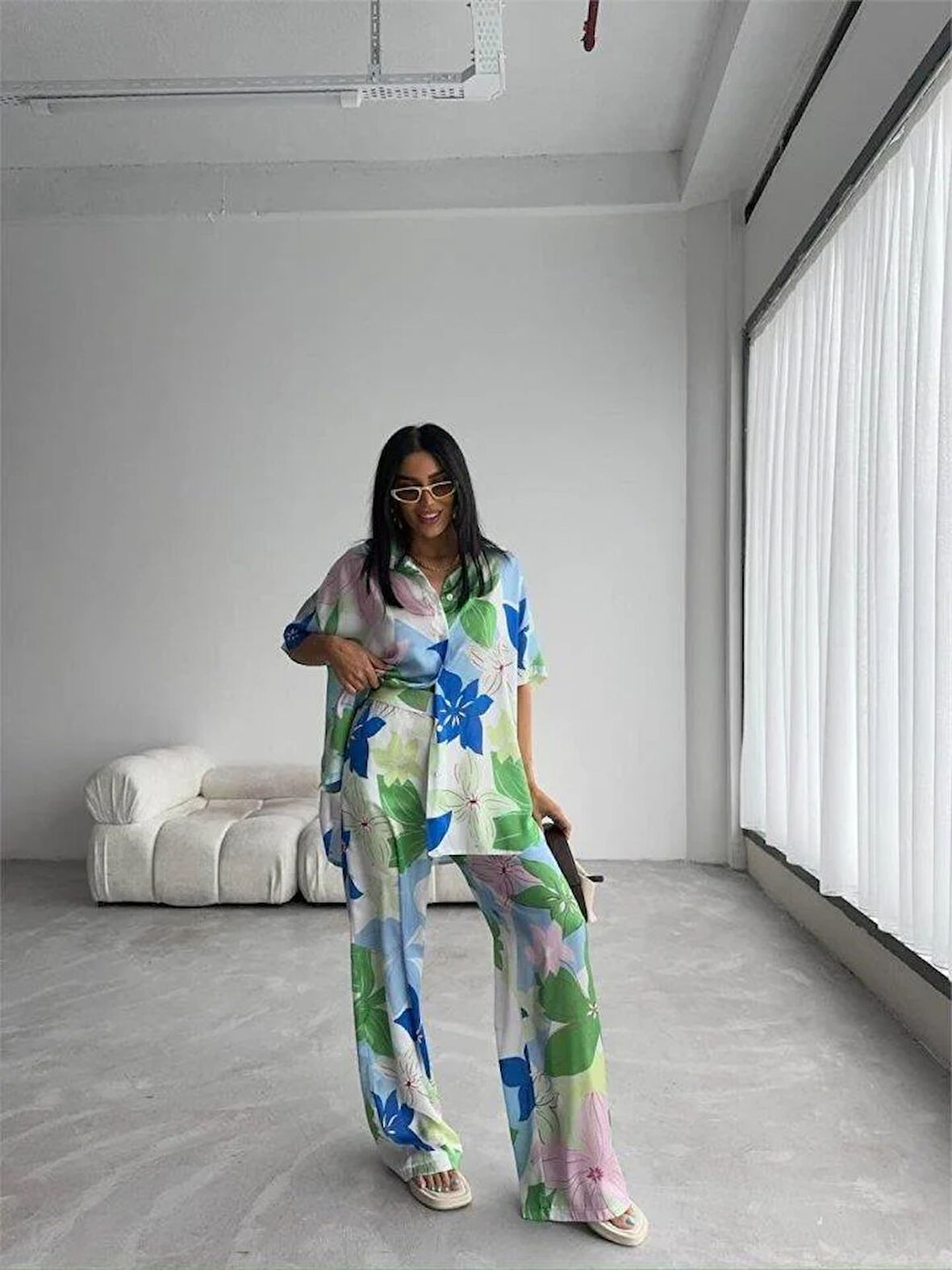 YEŞİL BÜYÜK ÇİÇEK DESEN SATEN GÖMLEK-PANTOLON TAKIM - Yeşil