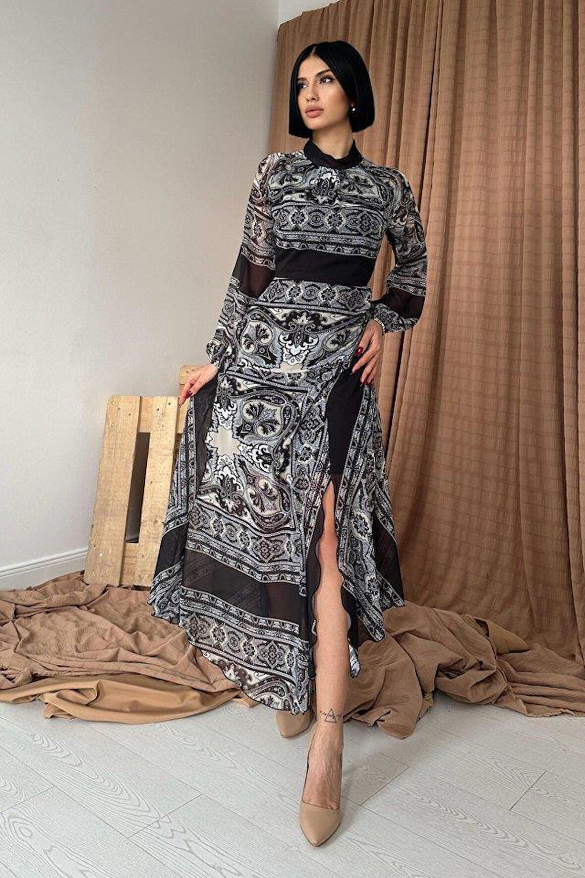 Siyah Reglan Kol Parçalı Baskılı Elbise