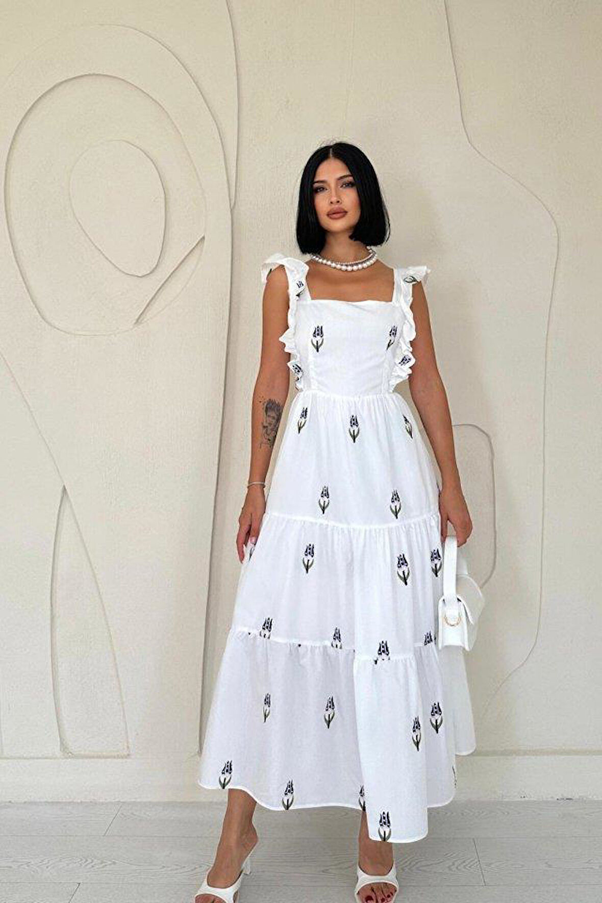 Lacivert Sıfır Kol Fırfırlı Elbise