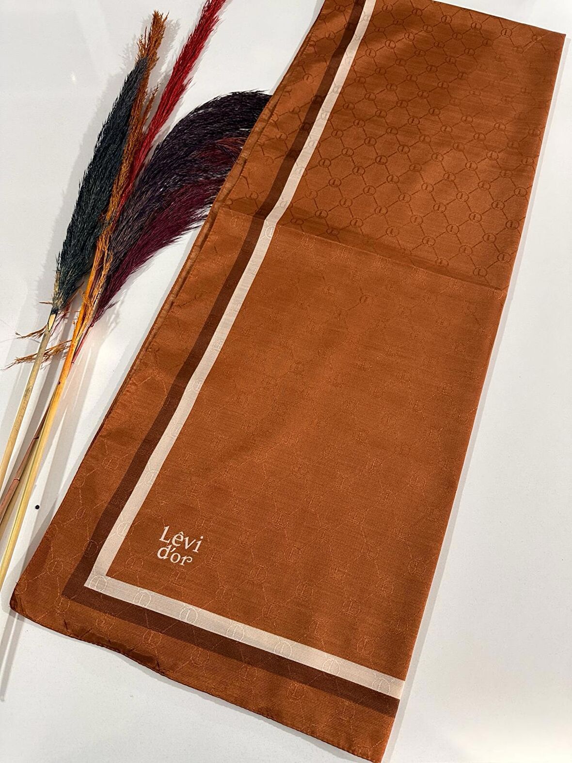 Levidor Premium Monogram Şal JZ0105