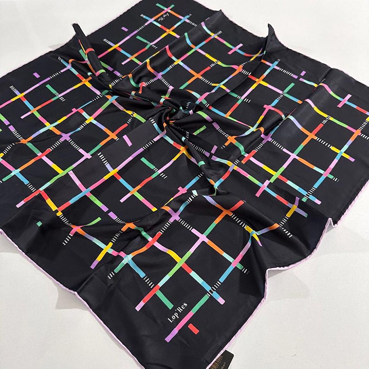 Lopres Dijital Twill Eşarp VX0104