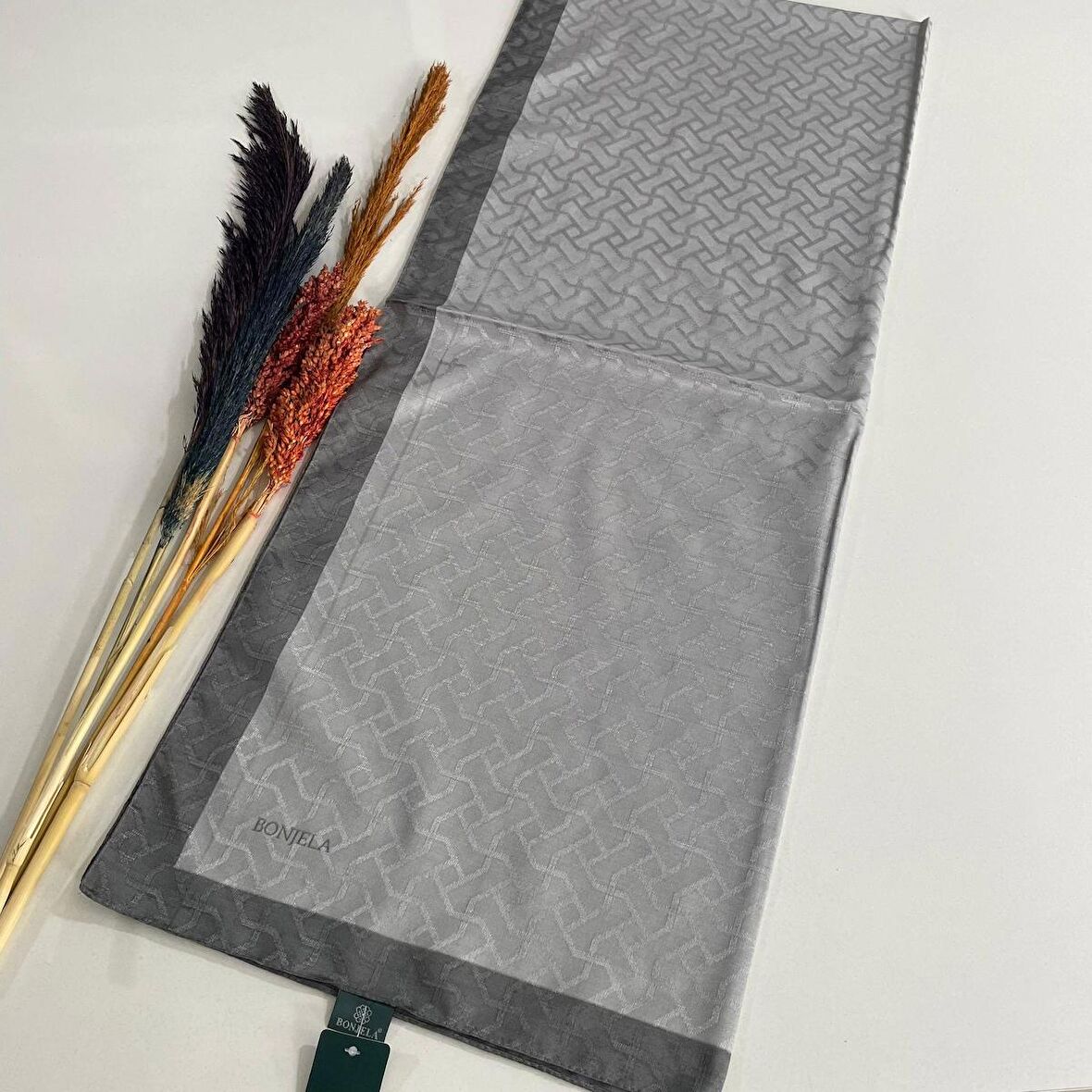 Bonjela Monogram Şal Gri-Koyu Gri JZ0303