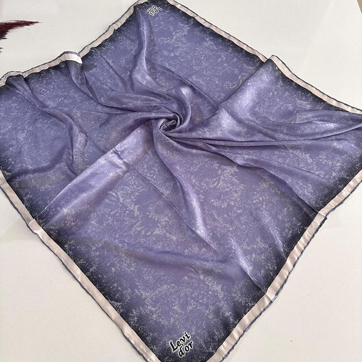 Levi'dor Kristal Eşarp Yeni Sezon Bulut Desen LTK7602